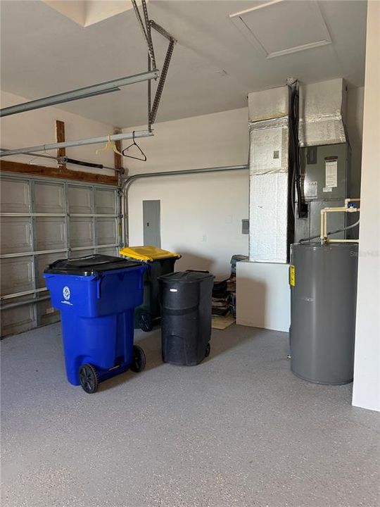 En Venta: $450,000 (4 camas, 3 baños, 2124 Pies cuadrados)