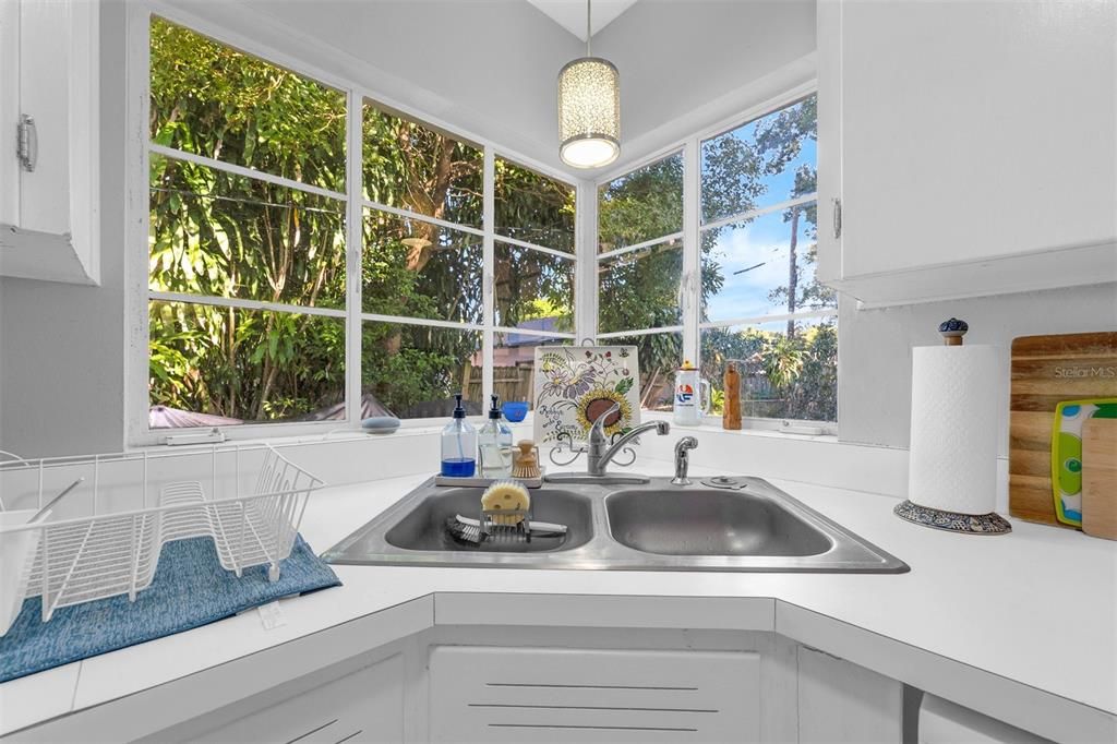 En Venta: $625,000 (3 camas, 2 baños, 1330 Pies cuadrados)