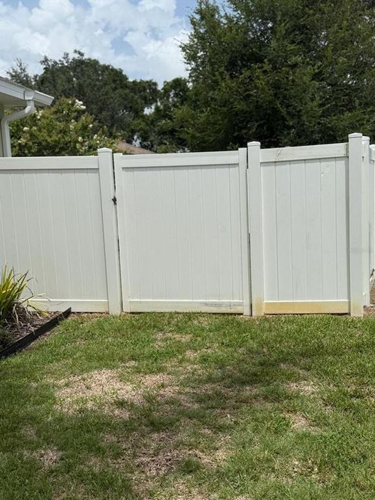 En Venta: $315,000 (3 camas, 2 baños, 1831 Pies cuadrados)