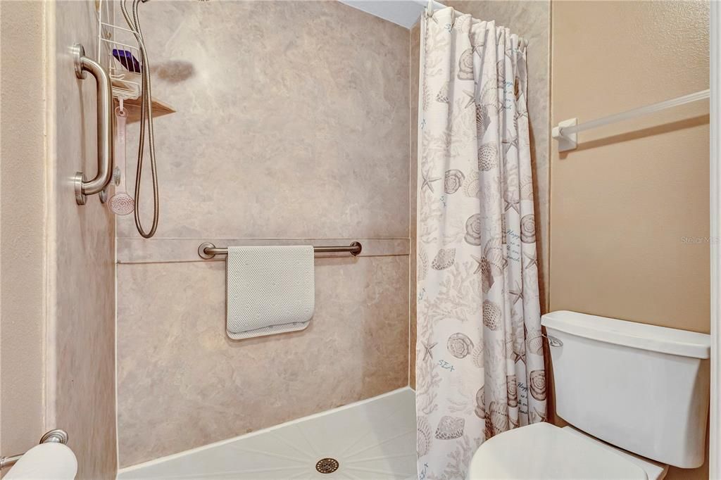 En Venta: $210,000 (2 camas, 2 baños, 1004 Pies cuadrados)