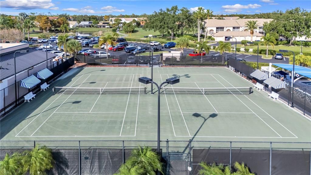 En Venta: $210,000 (2 camas, 2 baños, 1004 Pies cuadrados)