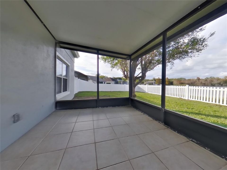 En Renta: $2,549 (4 camas, 2 baños, 2013 Pies cuadrados)