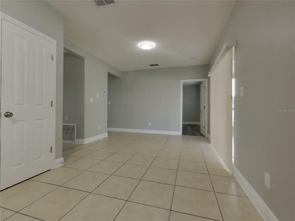 En Renta: $2,549 (4 camas, 2 baños, 2013 Pies cuadrados)