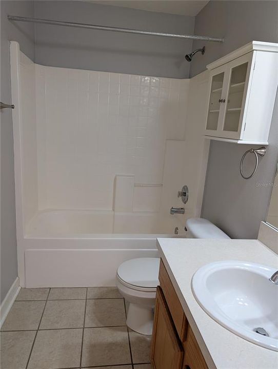 В аренду: $2,400 (3 спален, 2 ванн, 1739 Квадратных фут)