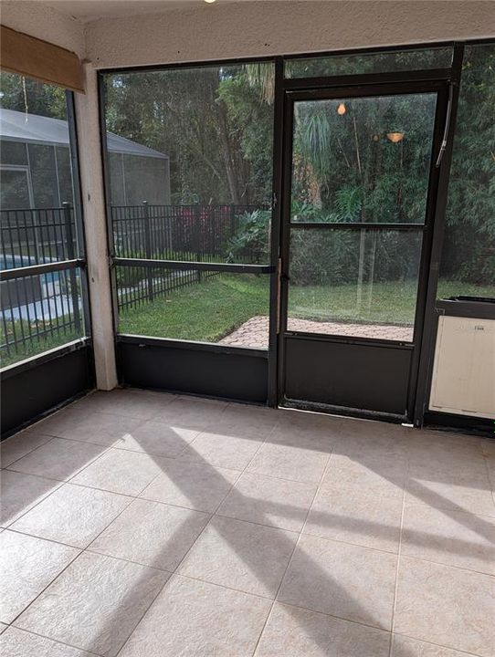 В аренду: $2,400 (3 спален, 2 ванн, 1739 Квадратных фут)