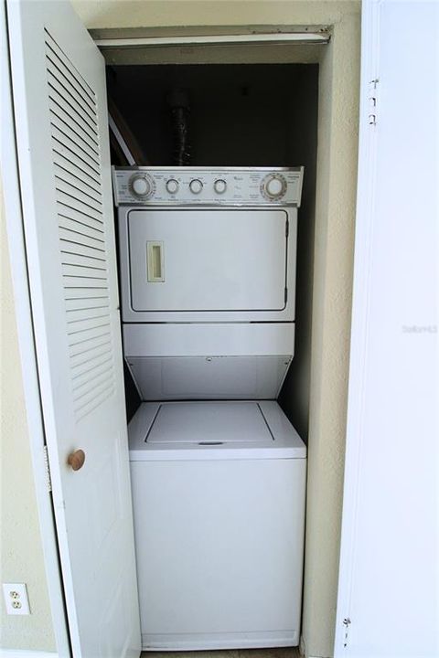 For Rent: $1,500 (1 beds, 1 baths, 572 Square Feet)