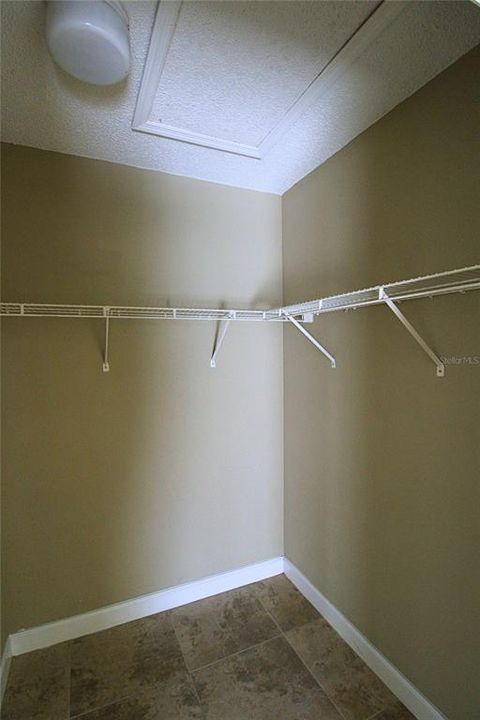 For Rent: $1,500 (1 beds, 1 baths, 572 Square Feet)