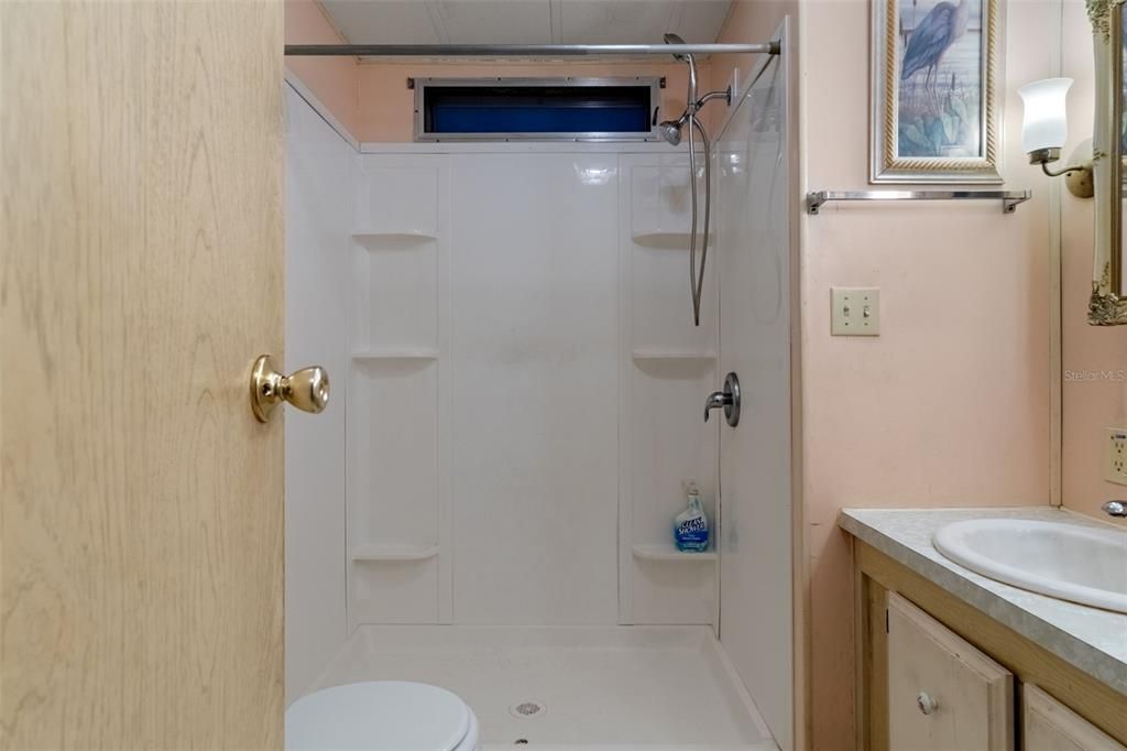 En Venta: $144,900 (2 camas, 2 baños, 989 Pies cuadrados)