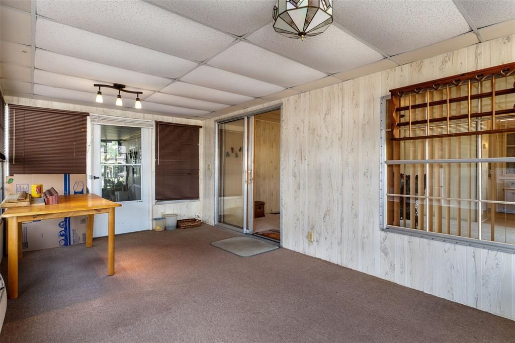 En Venta: $144,900 (2 camas, 2 baños, 989 Pies cuadrados)