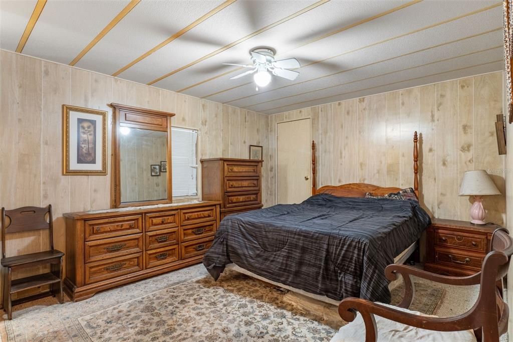 En Venta: $144,900 (2 camas, 2 baños, 989 Pies cuadrados)