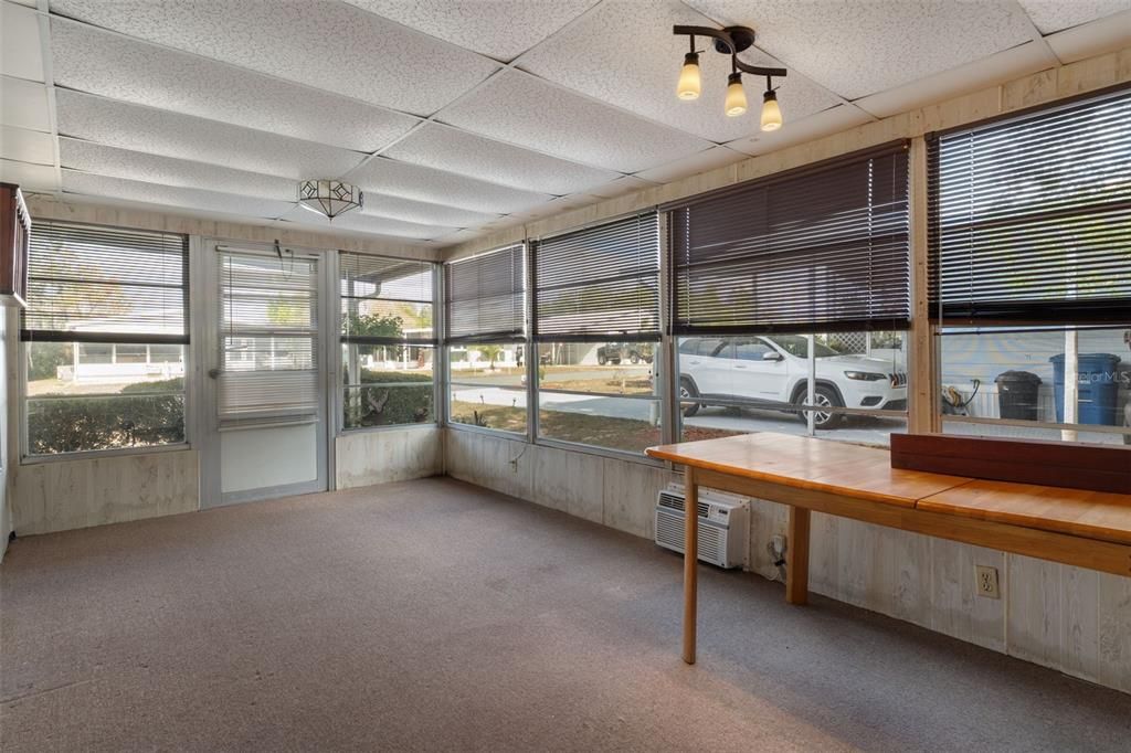 En Venta: $144,900 (2 camas, 2 baños, 989 Pies cuadrados)