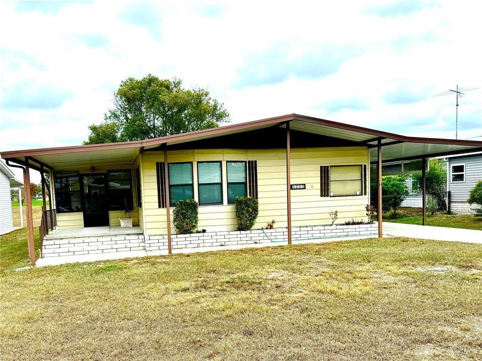 待售: $179,000 (3 贝兹, 2 浴室, 1560 平方英尺)