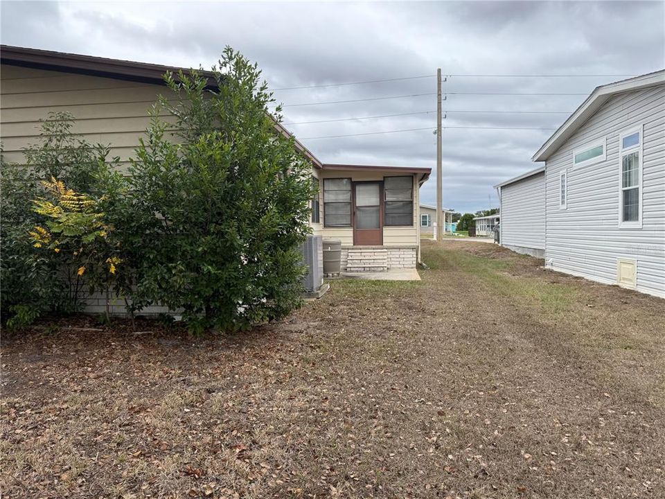 待售: $179,000 (3 贝兹, 2 浴室, 1560 平方英尺)