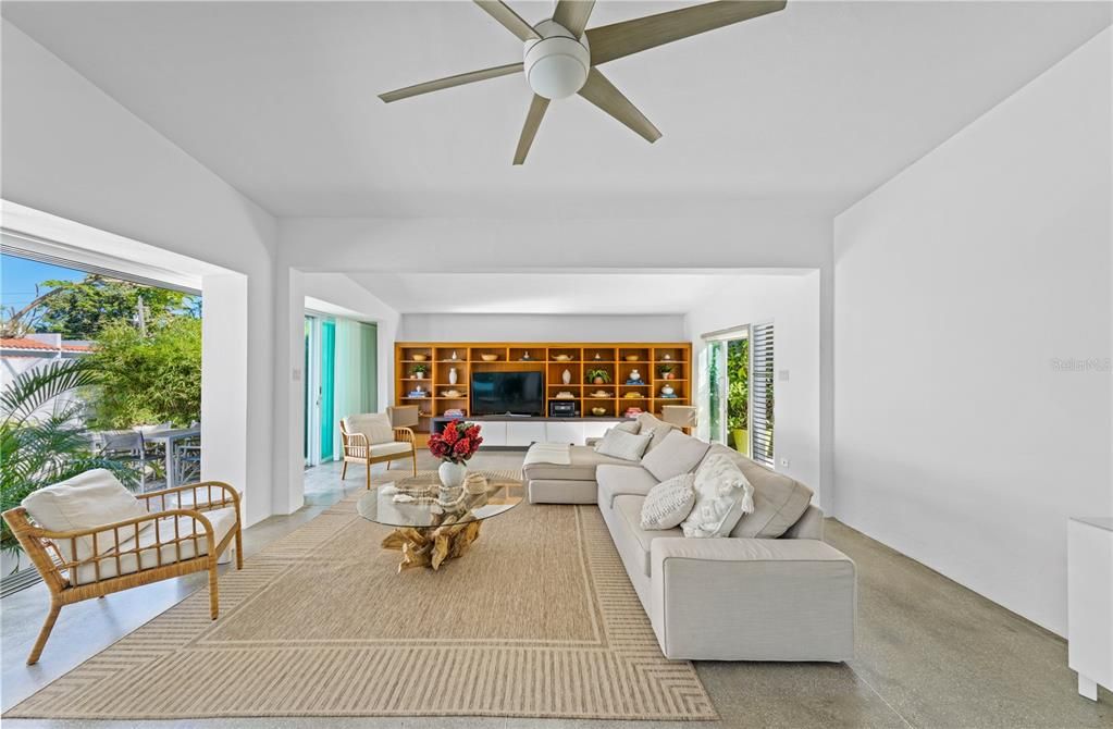 待售: $1,650,000 (4 贝兹, 3 浴室, 3003 平方英尺)