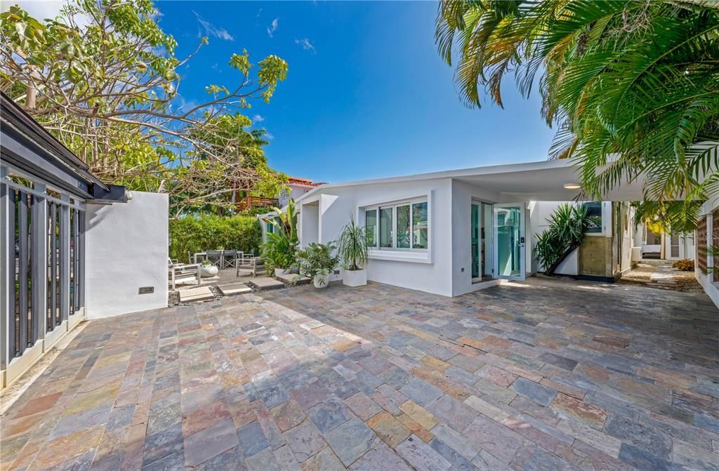 待售: $1,650,000 (4 贝兹, 3 浴室, 3003 平方英尺)