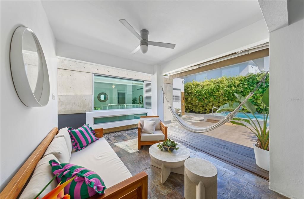 待售: $1,650,000 (4 贝兹, 3 浴室, 3003 平方英尺)