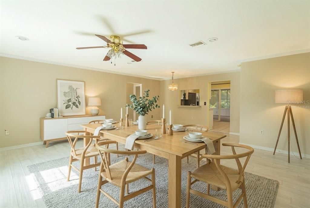 En Venta: $274,500 (3 camas, 2 baños, 1396 Pies cuadrados)