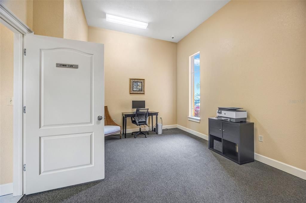 For Sale: $263,000 (2 beds, 2 baths, 1153 Square Feet)