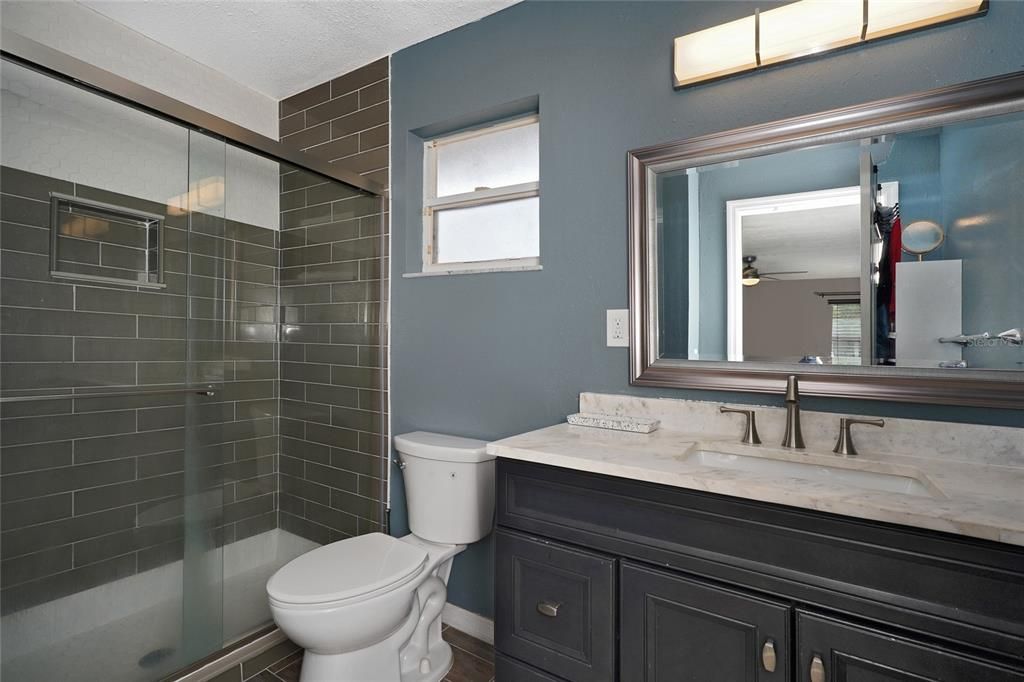 For Sale: $289,900 (3 beds, 2 baths, 1565 Square Feet)