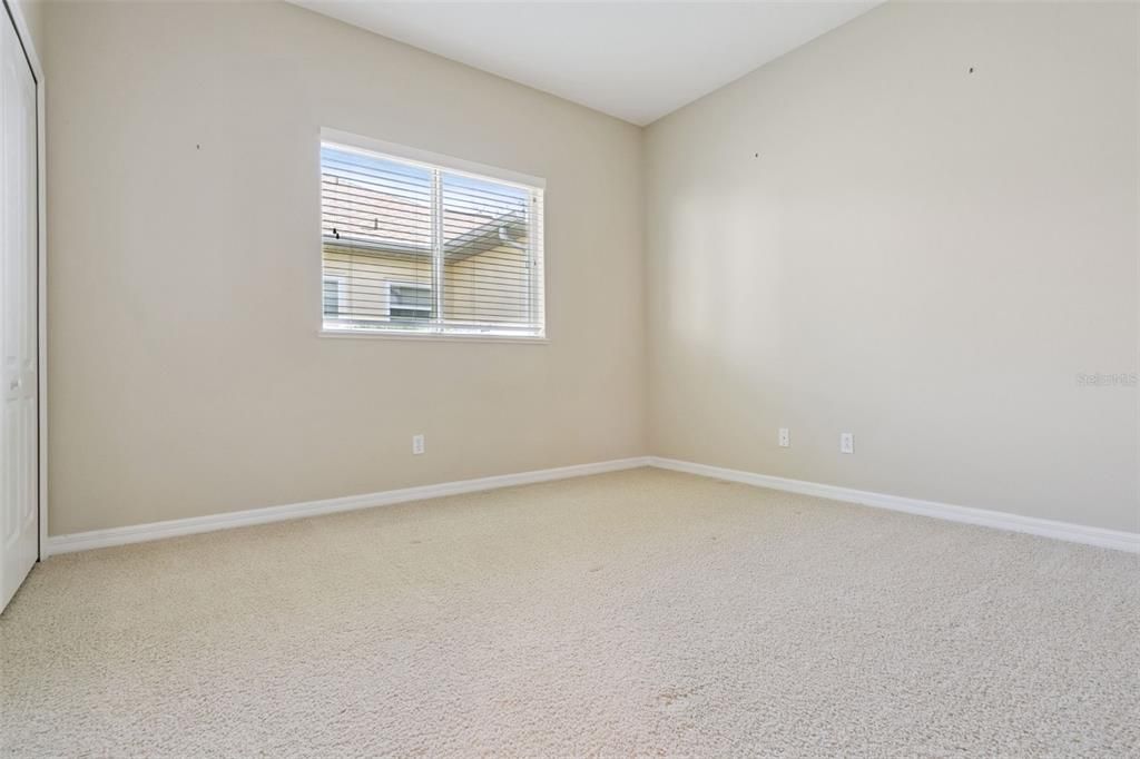 На продажу: $310,000 (3 спален, 2 ванн, 2109 Квадратных фут)