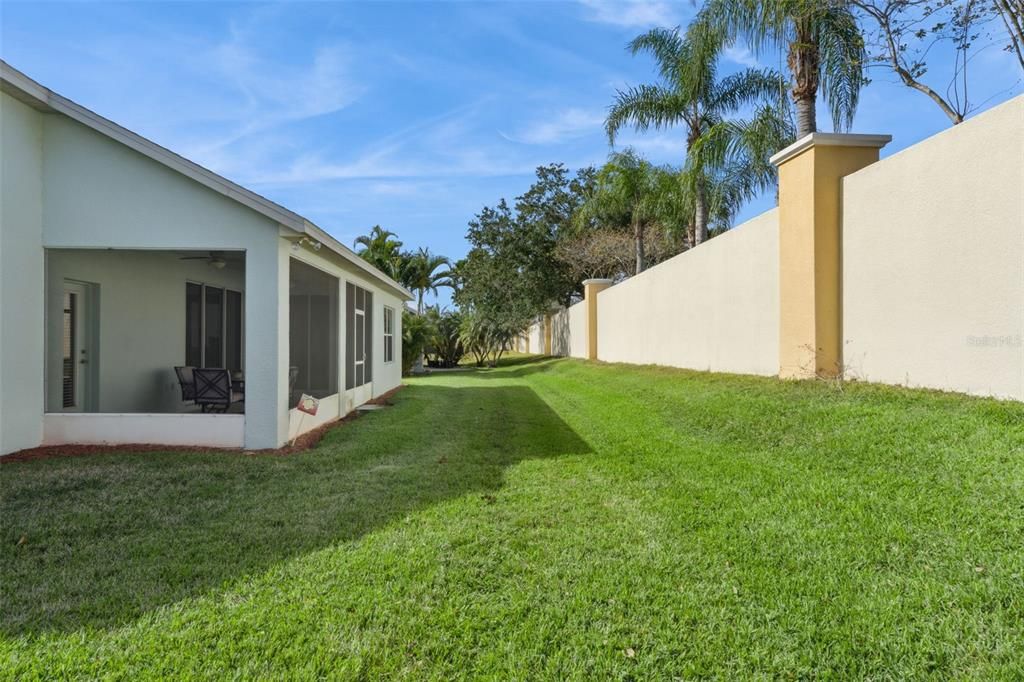 На продажу: $310,000 (3 спален, 2 ванн, 2109 Квадратных фут)