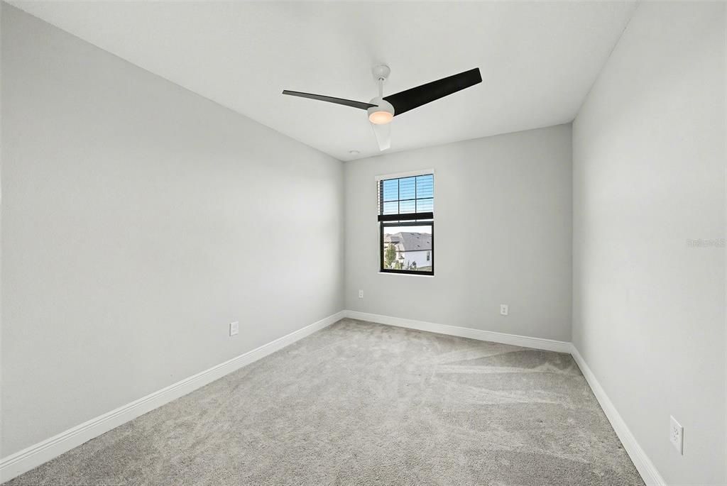 For Sale: $450,000 (4 beds, 3 baths, 2943 Square Feet)