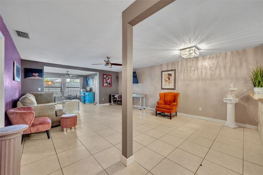 En Venta: $289,900 (3 camas, 2 baños, 1284 Pies cuadrados)