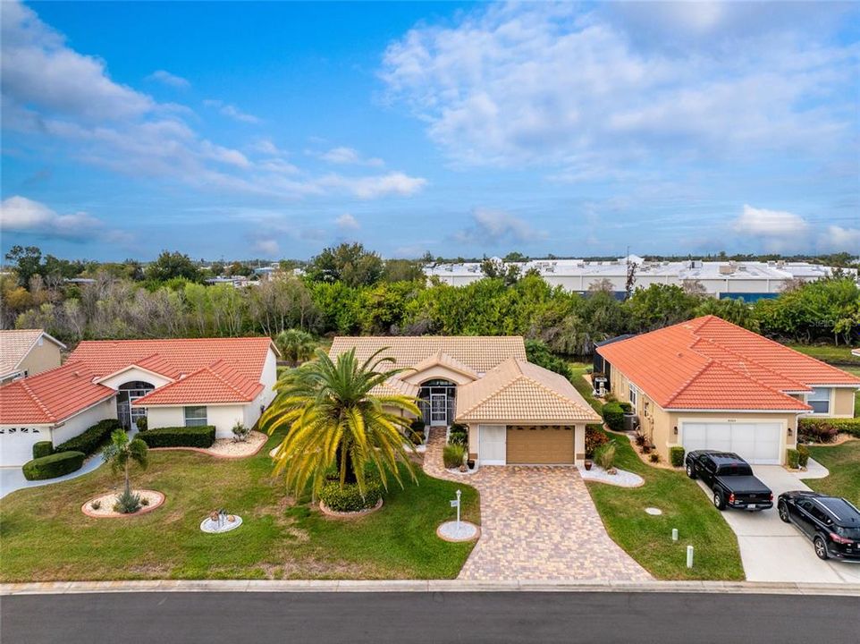 На продажу: $329,000 (2 спален, 2 ванн, 1386 Квадратных фут)