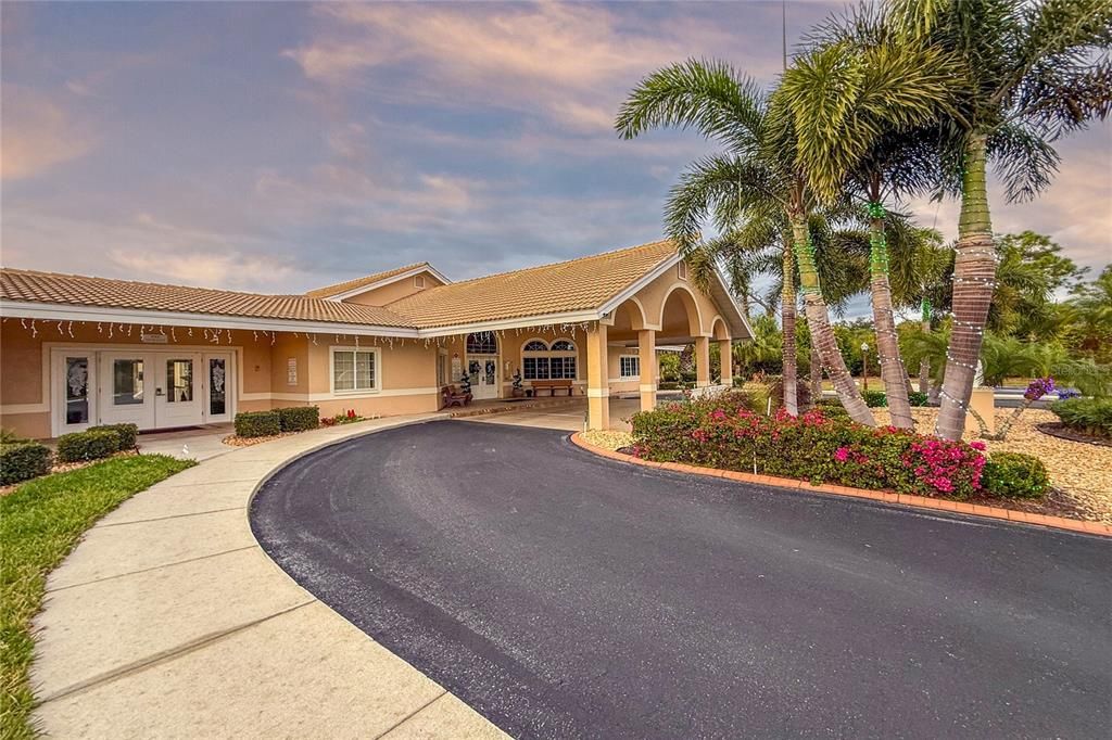 На продажу: $329,000 (2 спален, 2 ванн, 1386 Квадратных фут)