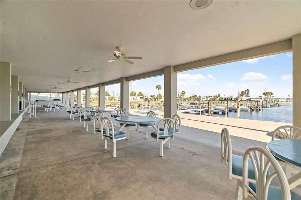 En Venta: $249,000 (3 camas, 2 baños, 1485 Pies cuadrados)