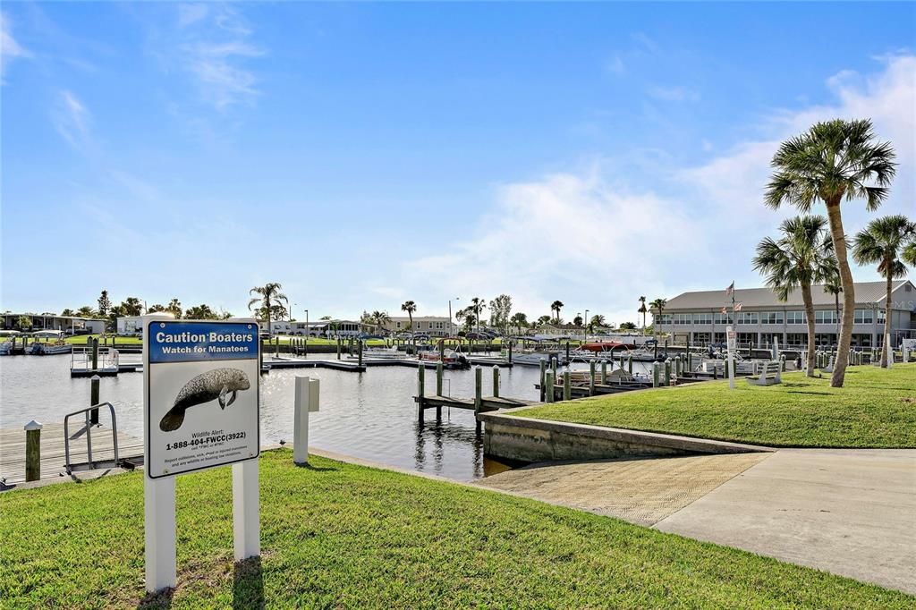 En Venta: $249,000 (3 camas, 2 baños, 1485 Pies cuadrados)