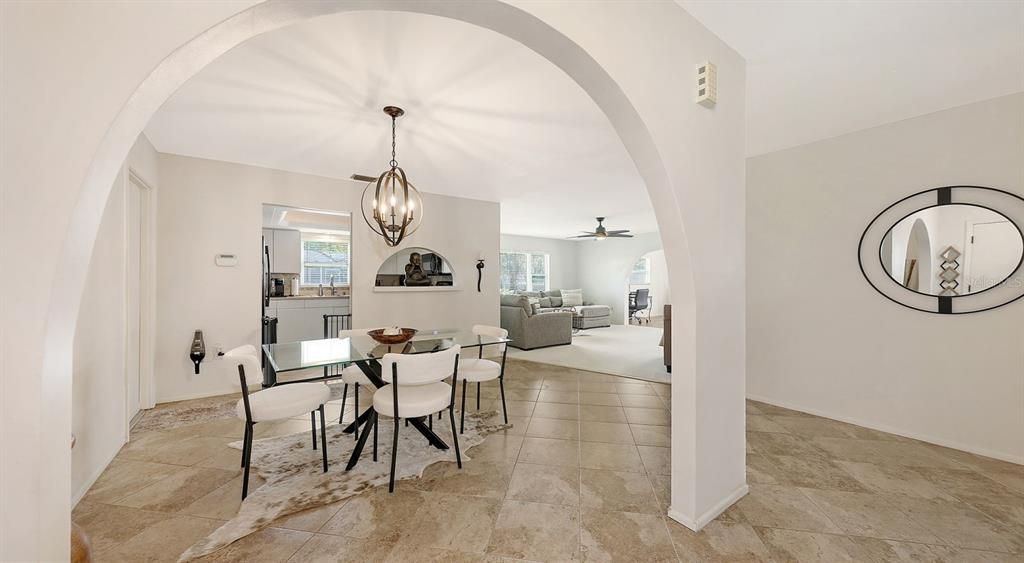 For Rent: $3,900 (3 beds, 2 baths, 1928 Square Feet)