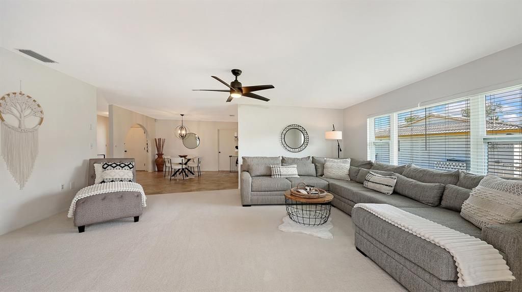 For Rent: $3,900 (3 beds, 2 baths, 1928 Square Feet)