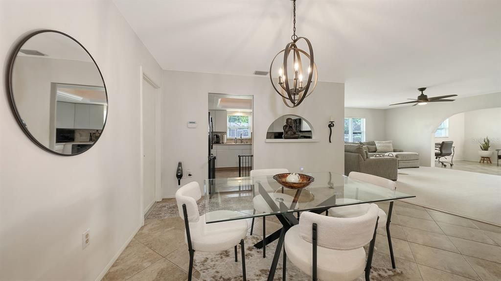 For Rent: $3,900 (3 beds, 2 baths, 1928 Square Feet)