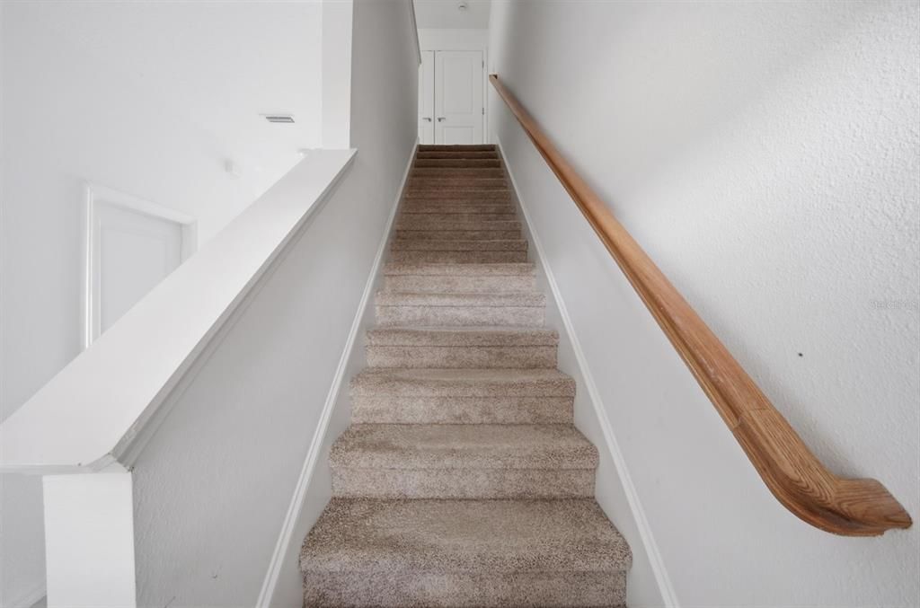 En Venta: $289,000 (3 camas, 2 baños, 1373 Pies cuadrados)