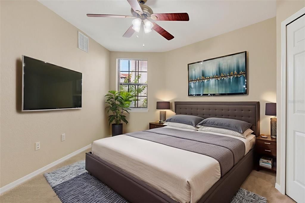 For Rent: $1,650 (2 beds, 2 baths, 1107 Square Feet)