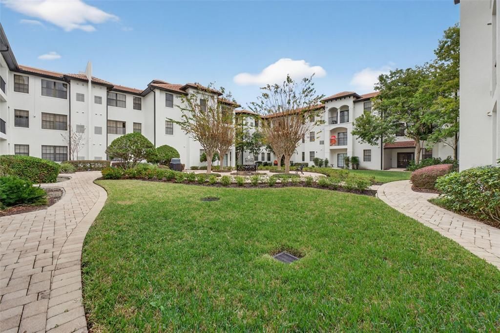 For Rent: $1,650 (2 beds, 2 baths, 1107 Square Feet)