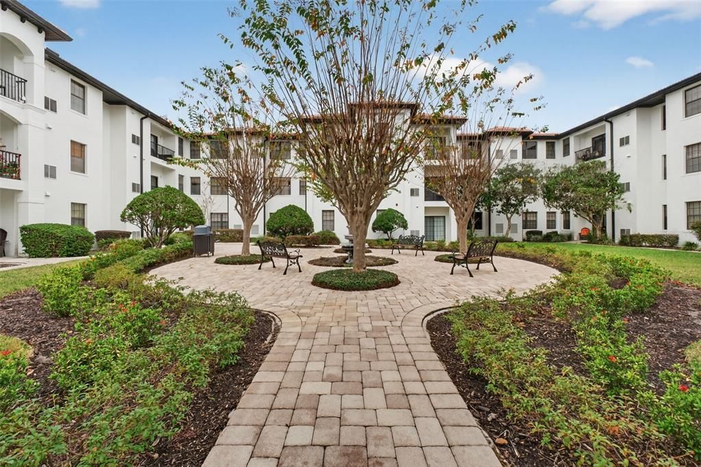 For Rent: $1,650 (2 beds, 2 baths, 1107 Square Feet)