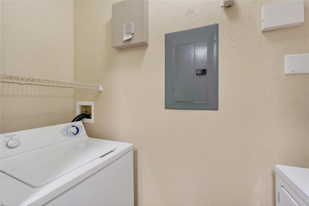 For Rent: $1,650 (2 beds, 2 baths, 1107 Square Feet)