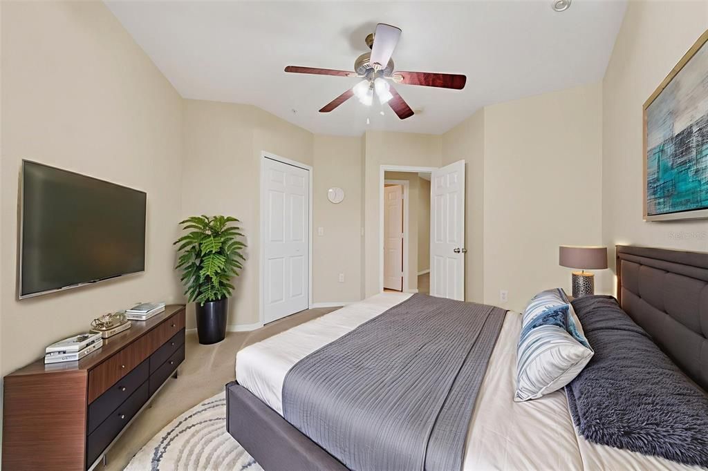 For Rent: $1,650 (2 beds, 2 baths, 1107 Square Feet)