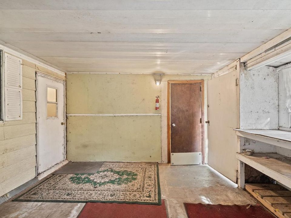 For Sale: $190,000 (3 beds, 2 baths, 1252 Square Feet)