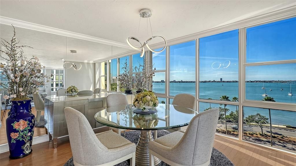 待售: $995,000 (2 贝兹, 2 浴室, 1408 平方英尺)