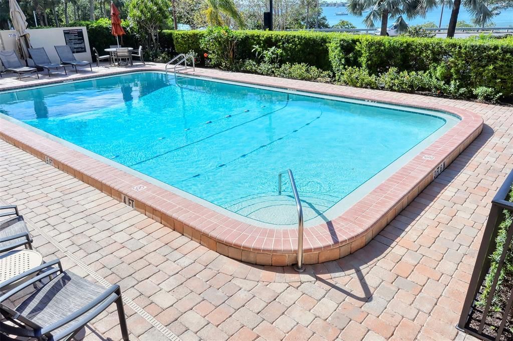 待售: $995,000 (2 贝兹, 2 浴室, 1408 平方英尺)