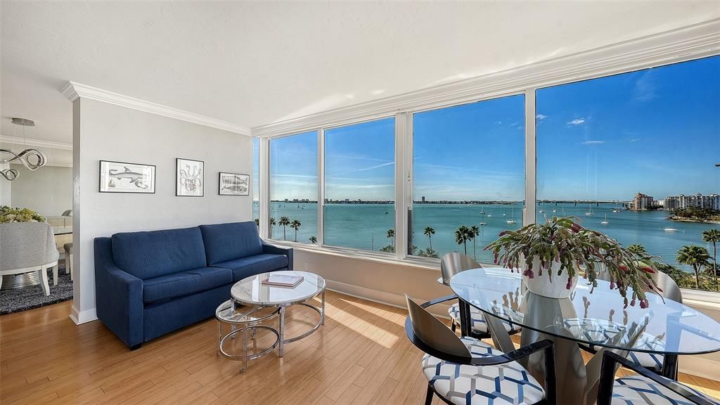 待售: $995,000 (2 贝兹, 2 浴室, 1408 平方英尺)