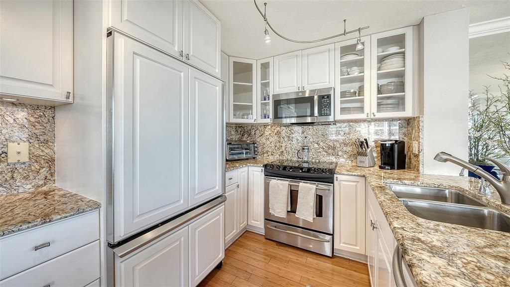 待售: $995,000 (2 贝兹, 2 浴室, 1408 平方英尺)