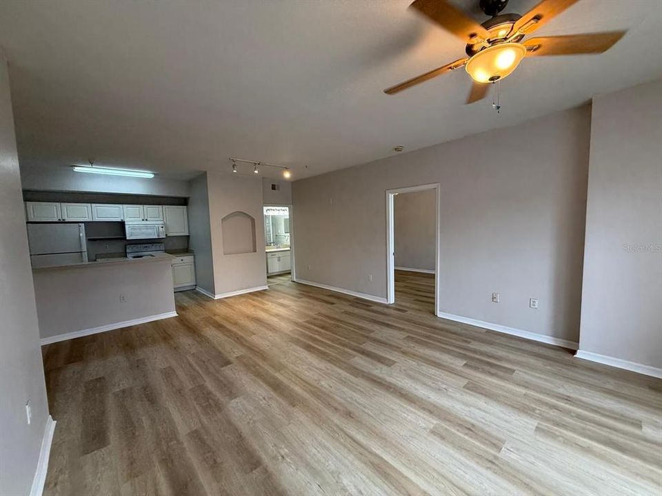 En Renta: $1,350 (1 camas, 1 baños, 899 Pies cuadrados)