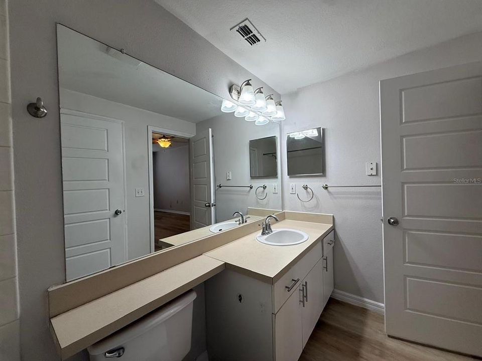 En Renta: $1,350 (1 camas, 1 baños, 899 Pies cuadrados)