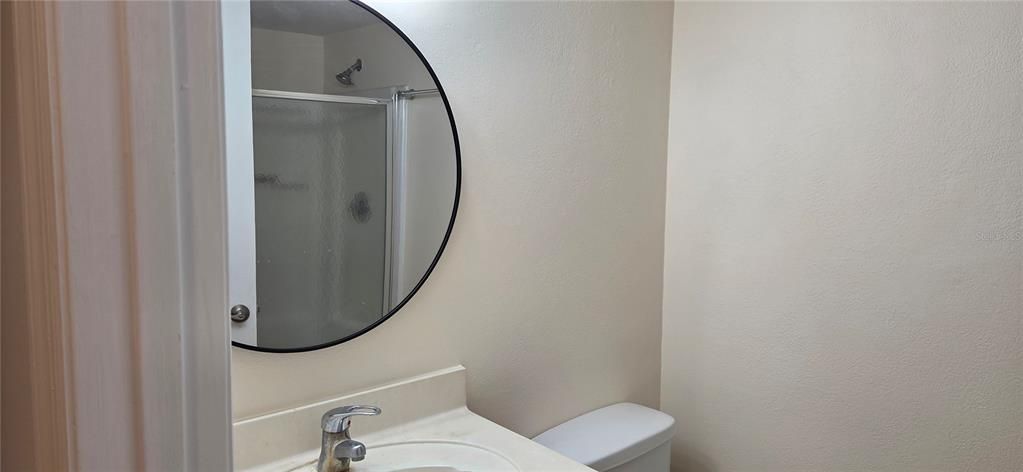 待售: $210,000 (2 贝兹, 2 浴室, 1247 平方英尺)