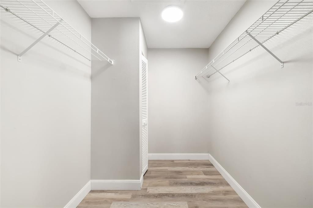 En Venta: $460,000 (3 camas, 2 baños, 1820 Pies cuadrados)