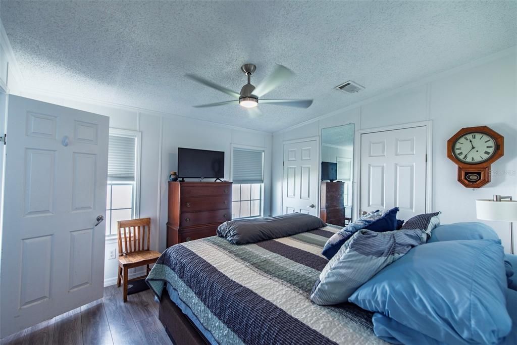 待售: $150,000 (2 贝兹, 2 浴室, 864 平方英尺)